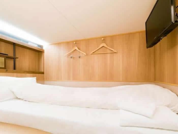Cabin Inn Kyoto Sanjo Kawaramachi Esterno foto